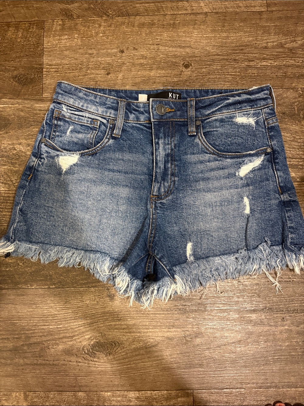 Kut from the Kloth Jane High Rise Short jean shorts size 2